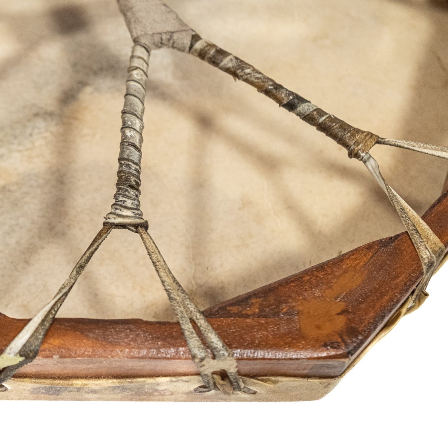 OW-Shaman Drum-natural-stringing