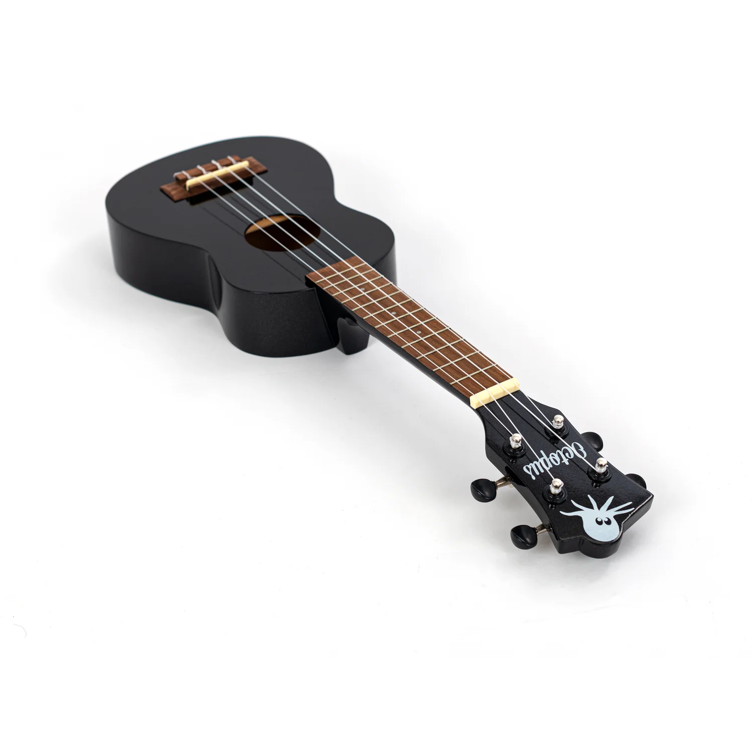 (product) Octopus Academy soprano ukulele - metallic black