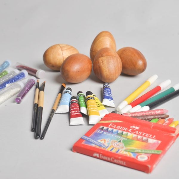 WP-egsh07-5-Egg-Shakers-Natural-5-eggs-art-materials